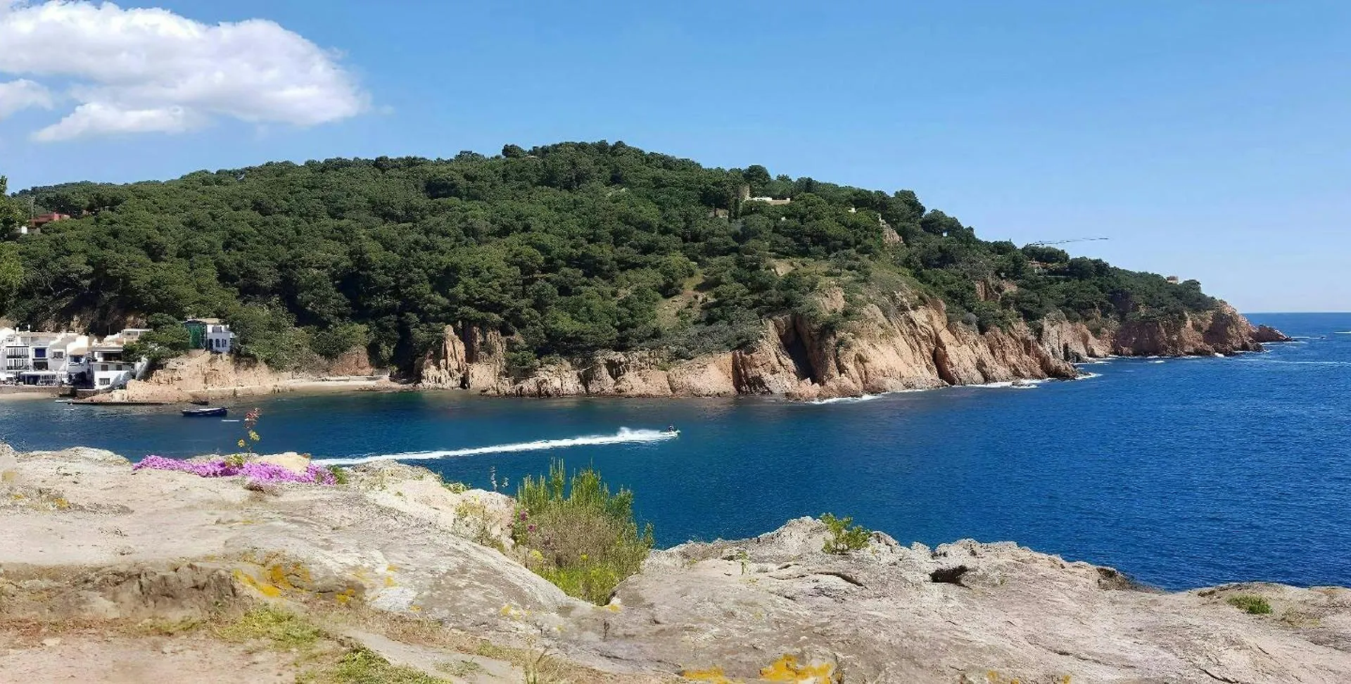 T4 - Beachside Escape With Unbeatable Views Тамариу Испания