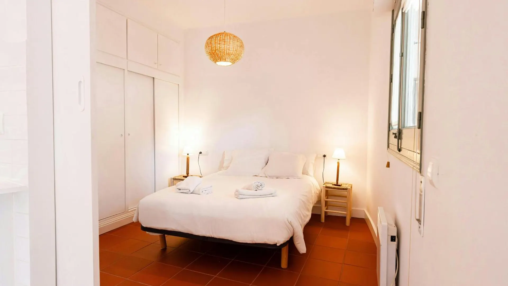 T4 - Beachside Escape With Unbeatable Views Тамариу 0*,